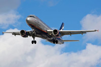 Самолет Airbus A320