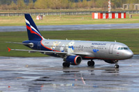 Самолет Airbus A320