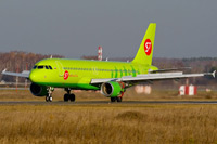 Самолет Airbus A320
