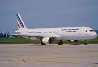 Самолет Airbus A321