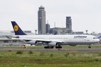 Самолет Airbus A340-300